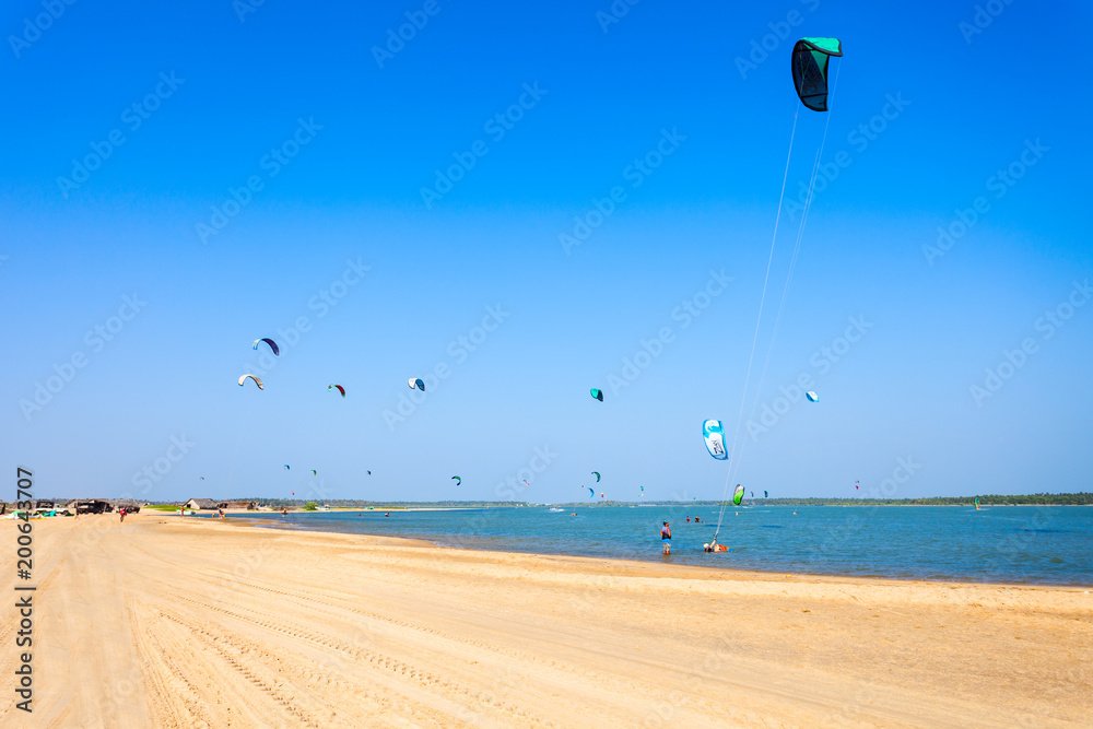 kitesurfing kalpitiya
